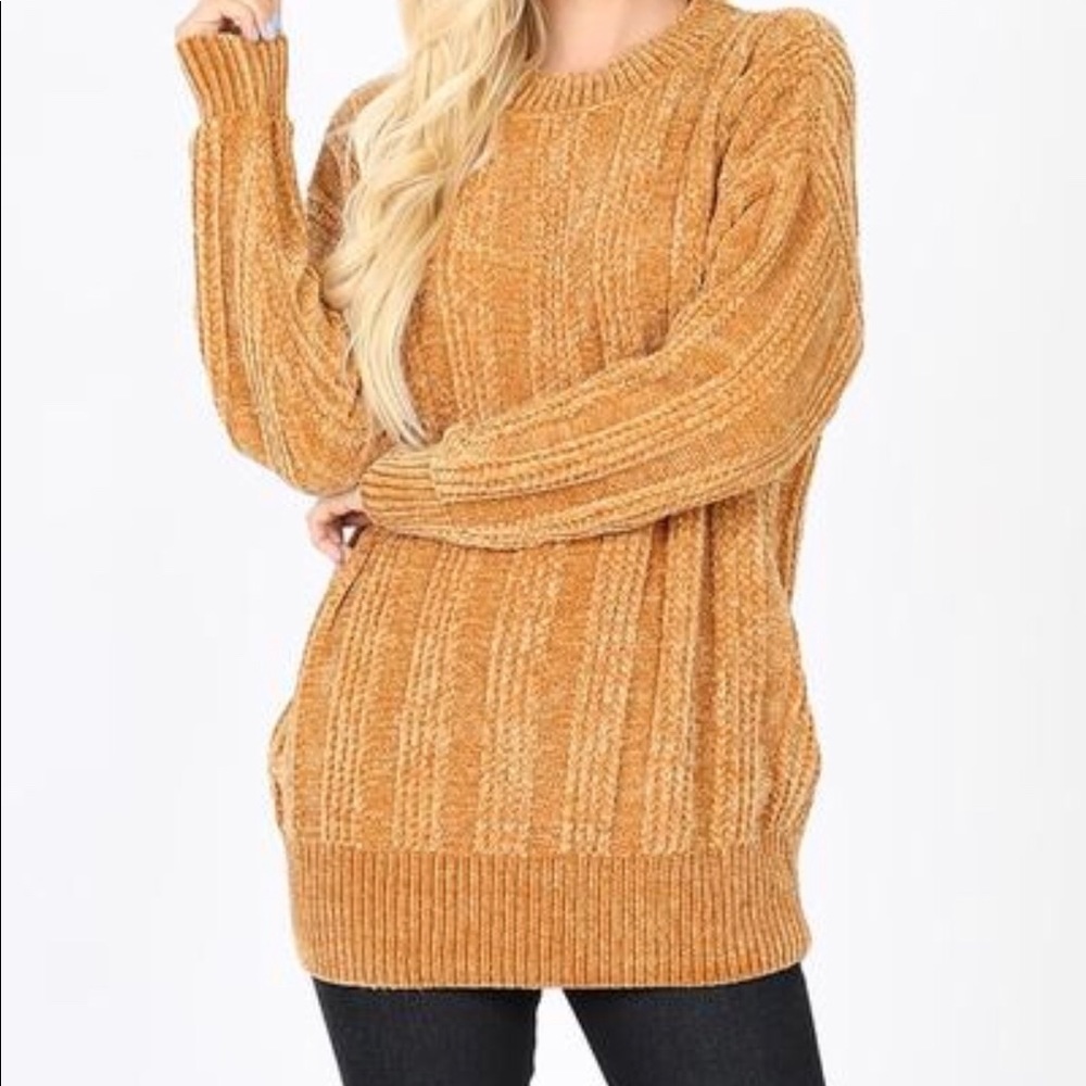 Zenana outfitters Sweater..